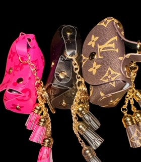 LV KEYCHAINS